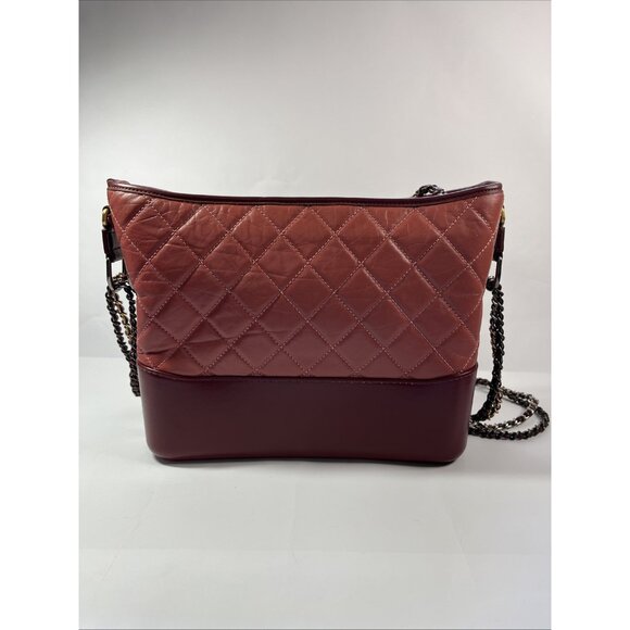 CHANEL Gabrielle Small Hobo Crossbody Bag Red Aged Calfskin Quilted Leather - Picture 2 of 16